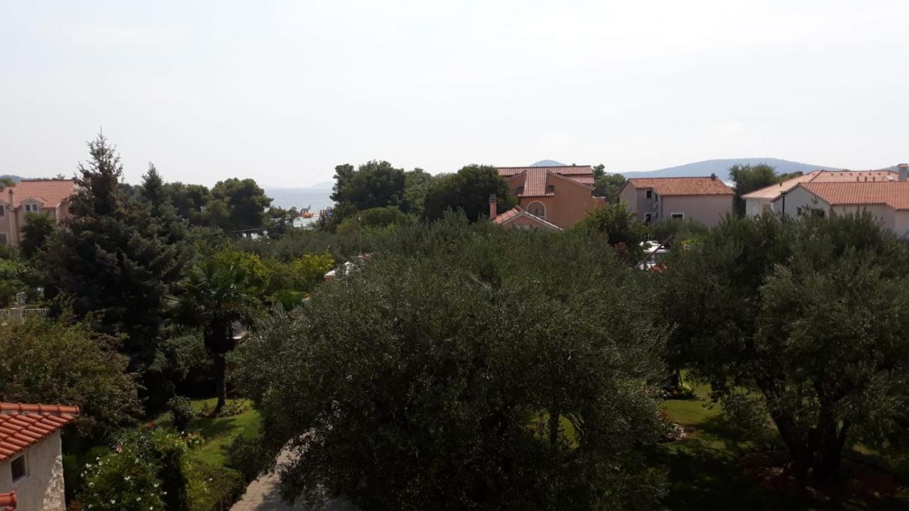 Apartmani Seka Vodice Exterior photo